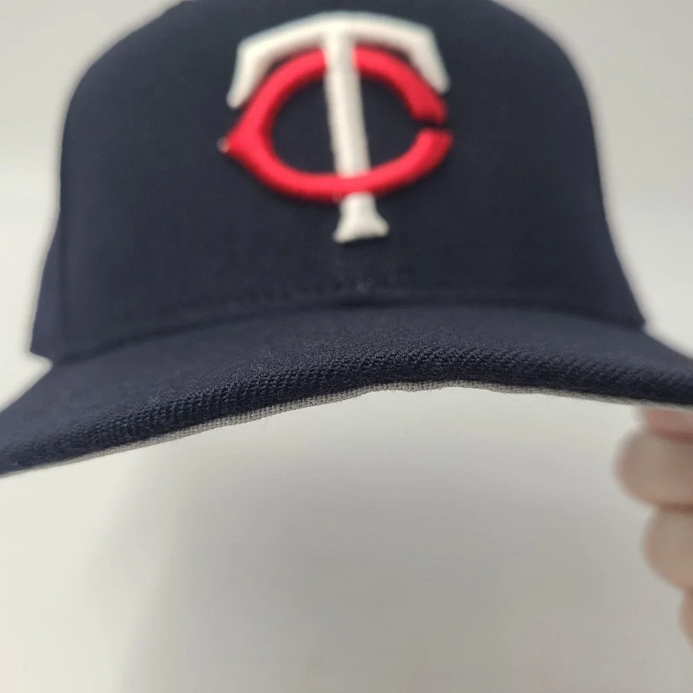 Vintage Minnesota Twins Hat Fitted 7 1/8 New Era 59Fifty Blue MLB Wool‎ Y2K Men